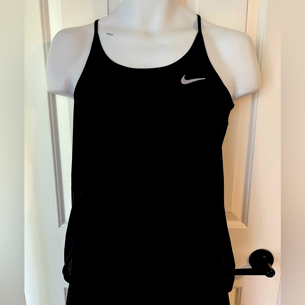 Nike | Racerback Active Tank | Medium